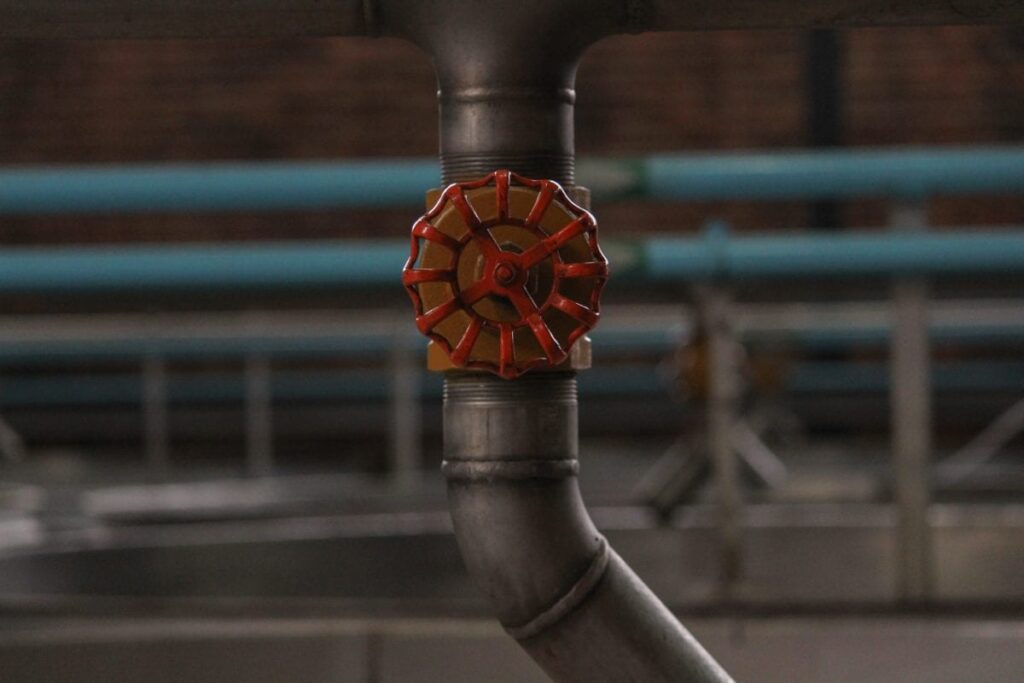 How to Unclog the Main Sewer Line - Bill Howe how unclog a main sewer line