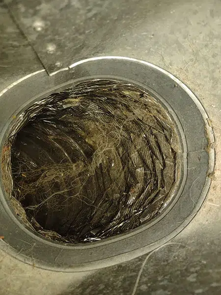Air-Duct-Cleaning-3-Dirty-Duct